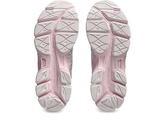 ASICS x "Kicki Yang Zhang Cream Pure Silver"